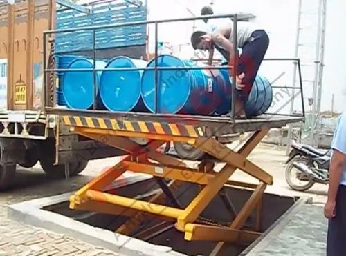 Heavy Duty Scissor Lifts
